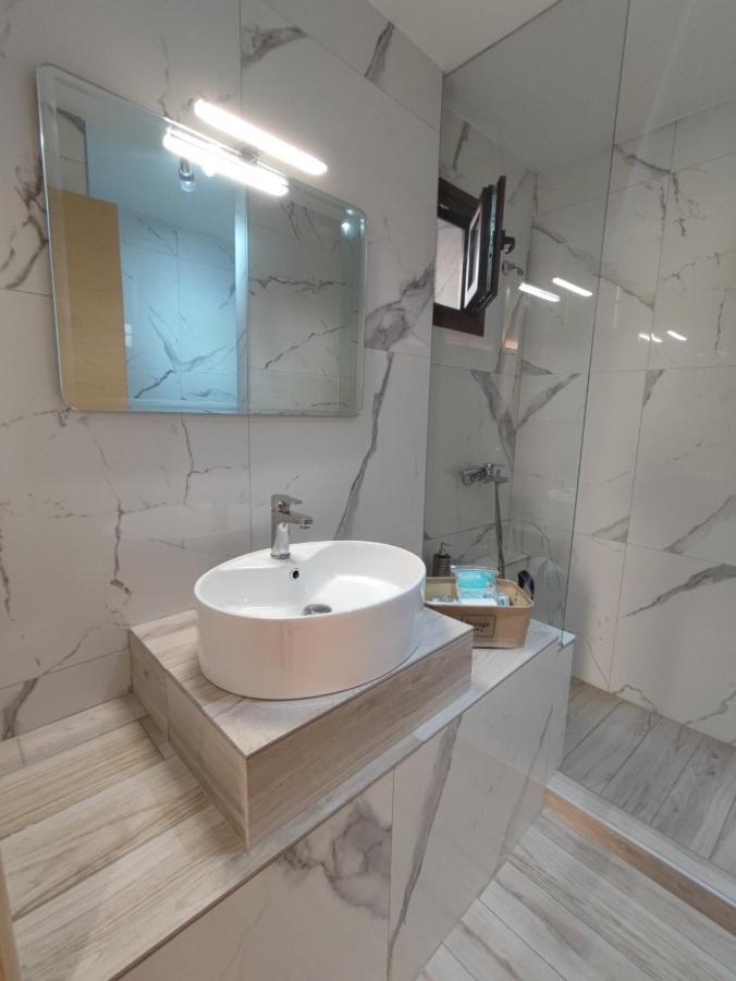 Theasis 3 Appartement Neos Marmaras Buitenkant foto